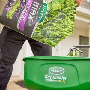 Scotts MAX Southern Weed & Feed, 12,000 Sq. Ft.