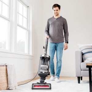 Shark Navigator Lift-Away Upright Vacuum with PowerFins HairPro