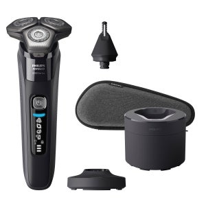 Philips Norelco Shaver 8000, Electric Shaver, Wet & Dry, with SenseIQ