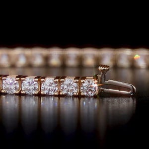 Round Brilliant 8.00 ctw VS2 Clarity, I Color Diamond 14kt Gold Tennis Bracelet