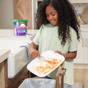 Cascade Platinum Plus Dishwasher Detergent ActionPacs, Fresh, 82-count