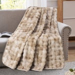 Brentwoof Oversized Waterproof Pet Blanket and Furniture Protector, Bubble Fur